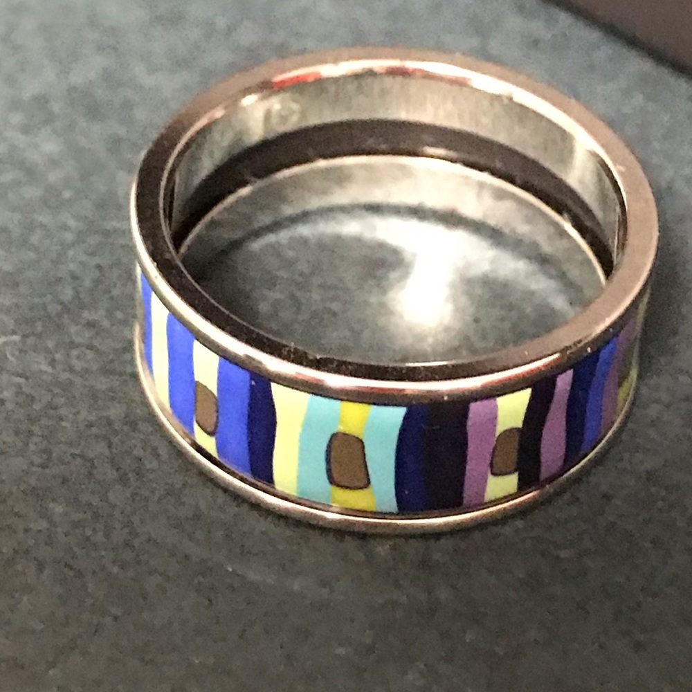 Beautiful Frey Willie ring